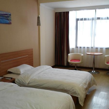 Thank Inn Chain Hotel Henan Xinyang Train Station Gongqu Road Dış mekan fotoğraf