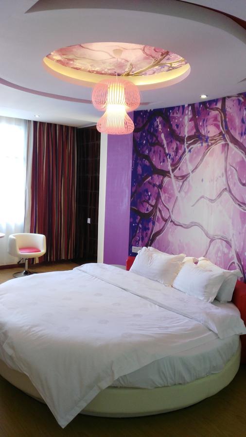 Thank Inn Chain Hotel Henan Xinyang Train Station Gongqu Road Dış mekan fotoğraf